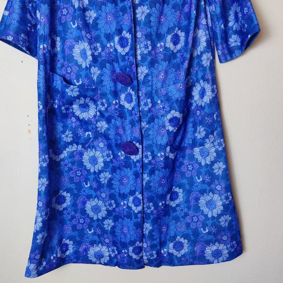 Vtg 60s 70s Blue Boho Mod Floral Housecoat L/XL Cottagecore Dress Velvet Buttons - Picture 5 of 9